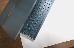 Asus ZenBook 14 OLED Core i7 16GB 512GB