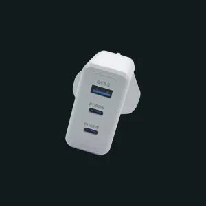 PF193 - Panther Force 65W Plug with 2* C Port / 1* USB-A Port - Fast Charging